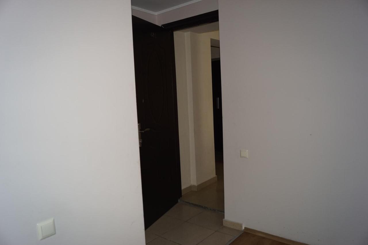 Iar Hotel Batumi Eksteriør bilde
