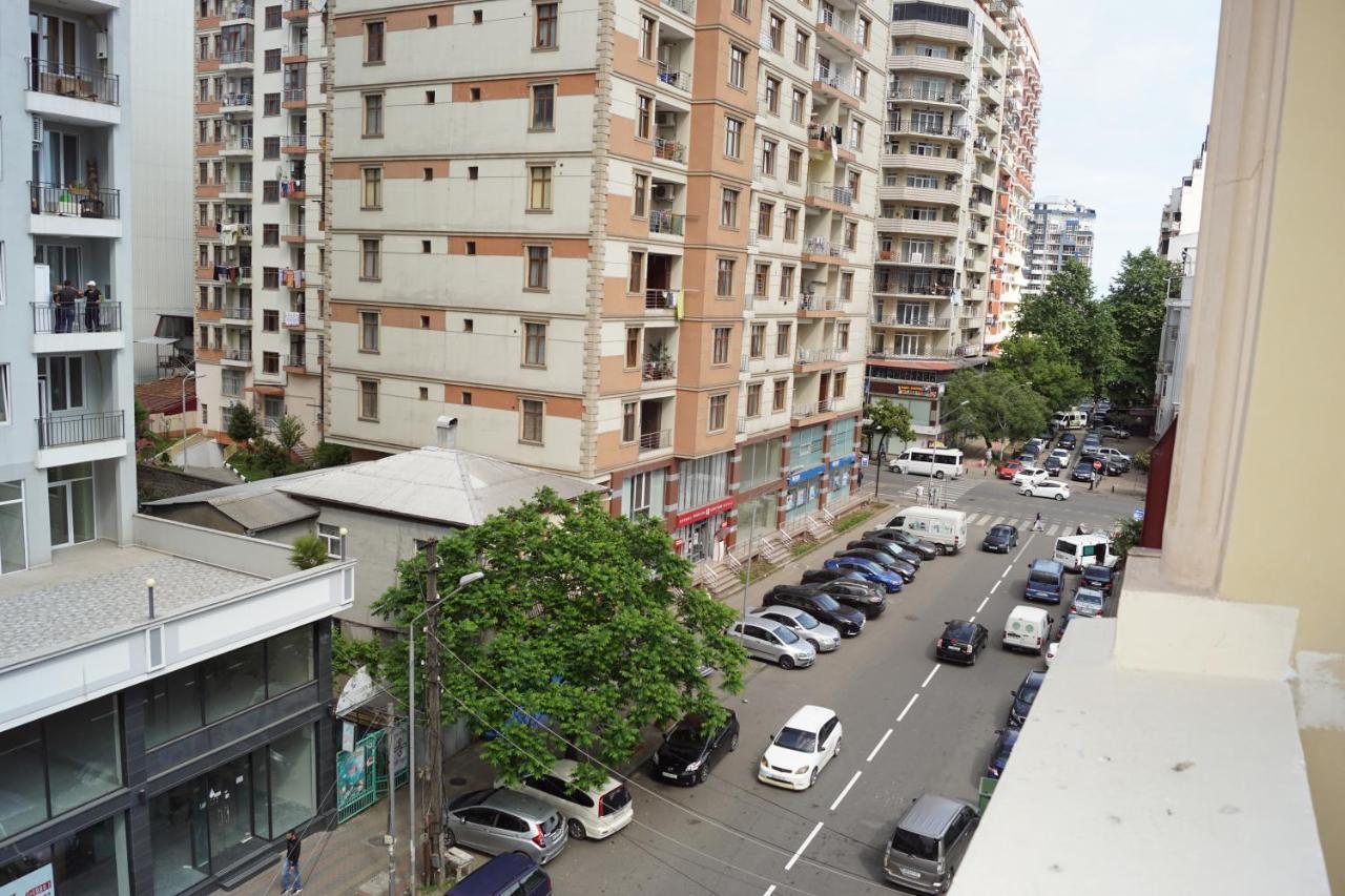 Iar Hotel Batumi Eksteriør bilde